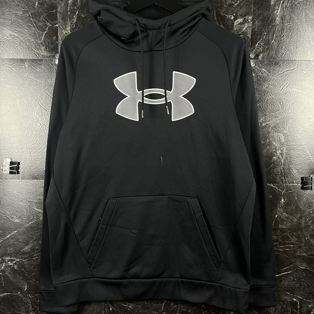 Under Armour Men's Black Fleece Hoodie Medium -Flaws